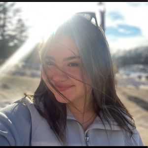 Meet your Posher, Catherine